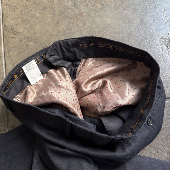 Vivienne Westwood 2011 New Cropped Wool Vivienne Pants w/ Tartan Pattern - Picture 4 of 12